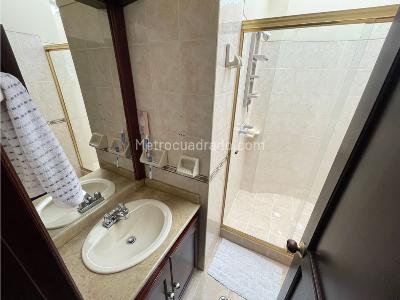 Casa de 3 alcobas en venta en Avenida Centenario, Armenia, 190 m² · foto 14 de 20