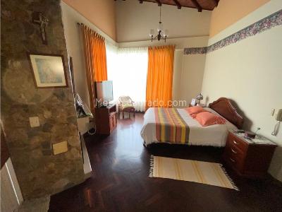 Casa de 3 alcobas en venta en Avenida Centenario, Armenia, 190 m² · foto 18 de 20