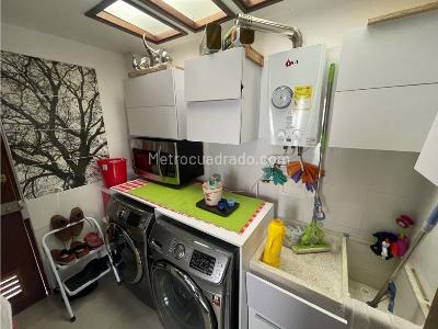 Casa de 4 alcobas en venta en El Caimo, Armenia, 196 m² · foto 4 de 20