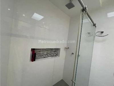 Casa de 4 alcobas en venta en El Caimo, Armenia, 196 m² · foto 14 de 20