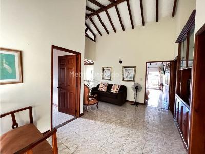 Casa de 5 alcobas en venta en Via Armenia La Tebaida, Armenia, 500 m² · foto 14 de 20