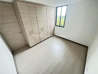 Apartamento en venta en Oro Negro, Armenia · foto 11 de 19