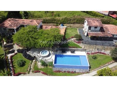 Casa de 5 alcobas en venta en La Tebaida, Armenia, 437 m² · foto 4 de 20