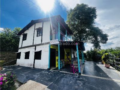 Casa de 5 alcobas en venta en La Tebaida, Armenia, 437 m² · foto 6 de 20