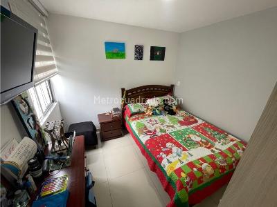 Casa de 3 alcobas en venta en Via Armenia Circasia, Armenia, 77 m² · foto 8 de 14