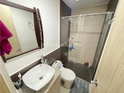 Casa de 3 alcobas en venta en Via Armenia Circasia, Armenia, 77 m² · foto 9 de 14