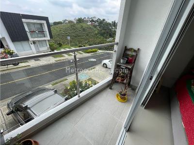 Casa de 3 alcobas en venta en Via Armenia Circasia, Armenia, 77 m² · foto 12 de 14
