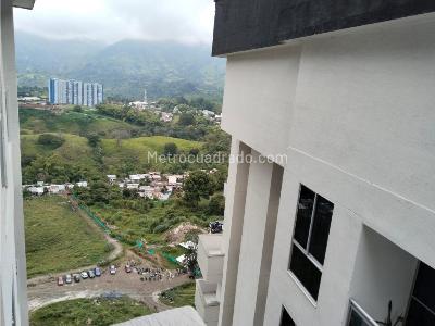 Apartaestudio en venta en Avenida Bolivar, Armenia, 48 m² · foto 2 de 20