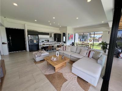Casa de 4 alcobas en venta en Circasia, Armenia, 242 m² · foto 5 de 20