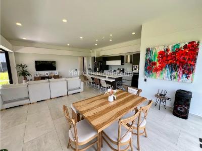 Casa de 4 alcobas en venta en Circasia, Armenia, 242 m² · foto 7 de 20