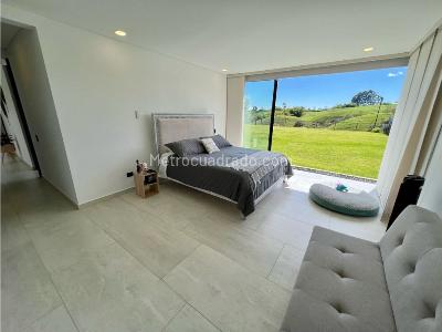 Casa de 4 alcobas en venta en Circasia, Armenia, 242 m² · foto 16 de 20