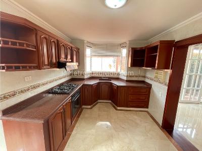 Casa de 3 alcobas en venta en Fundadores, Armenia, 180 m² · foto 8 de 20