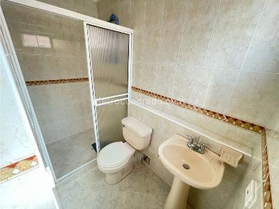 Casa de 3 alcobas en venta en Fundadores, Armenia, 180 m² · foto 11 de 20