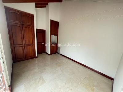Casa de 3 alcobas en venta en Fundadores, Armenia, 180 m² · foto 17 de 20