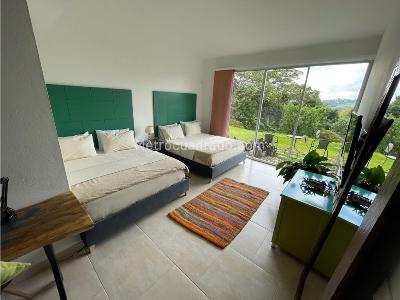 Casa de 3 alcobas en venta en Circasia, Armenia, 324 m² · foto 15 de 20