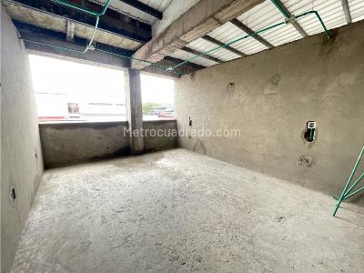 Casa de 3 alcobas en venta en Via Armenia Calarca, Armenia, 600 m² · foto 4 de 8
