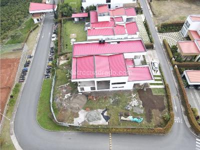 Casa de 3 alcobas en venta en Via Armenia Calarca, Armenia, 600 m² · foto 7 de 8