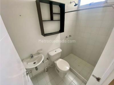 Casa de 4 alcobas en venta en Via Armenia La Tebaida, Armenia, 206 m² · foto 13 de 20