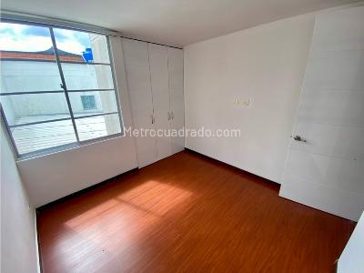 Casa de 4 alcobas en venta en Via Armenia La Tebaida, Armenia, 206 m² · foto 19 de 20