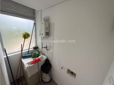 Apartamento en venta en Avenida Bolivar, Armenia · foto 2 de 9