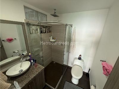 Apartamento en venta en La Castellana, Armenia · foto 2 de 16