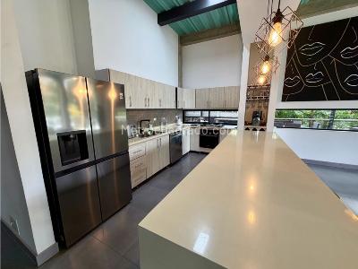 Casa de 4 alcobas en venta en El Caimo, Armenia, 271 m² · foto 8 de 20