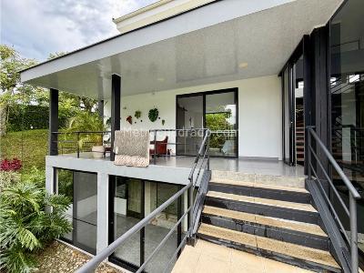 Casa de 4 alcobas en venta en El Caimo, Armenia, 271 m² · foto 16 de 20