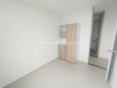 Apartamento en venta en Bosques De Pinares, Armenia · foto 10 de 20