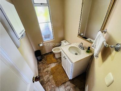 Casa de 4 alcobas en venta en Via Armenia La Tebaida, Armenia · foto 19 de 20