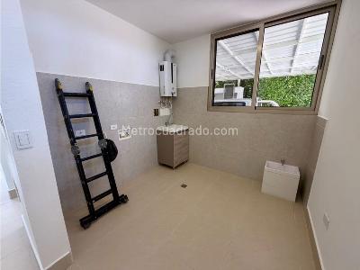 Casa de 4 alcobas en venta en El Caimo, Armenia, 378 m² · foto 11 de 20