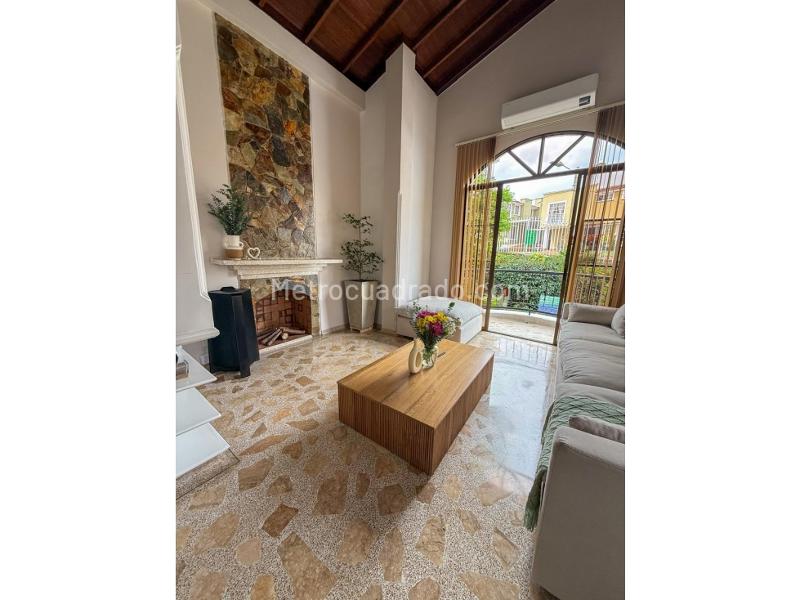 Casa – Armenia - Más