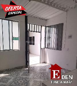 Casa de 3 alcobas en venta en Barrio Kennedy De Girardot, Girardot, 180 m² · foto 18 de 18