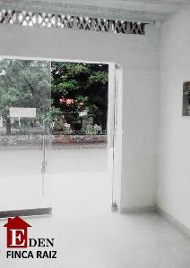 Casa de 3 alcobas en venta en Barrio Kennedy De Girardot, Girardot, 180 m² · foto 4 de 18