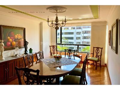 Apartamento de 4 alcobas en venta en Unicentro, Bogotá, 143 m² · foto 5 de 14