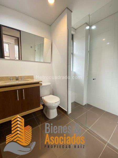 Apartamento Moderno de 3 Alcobas en Castropol - 5