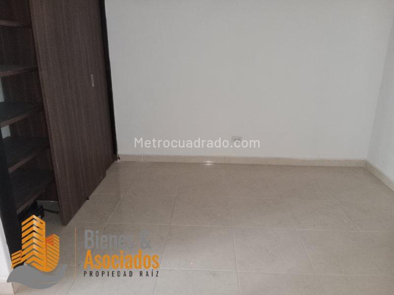 Stylish 5BR House in La Castellana - 8