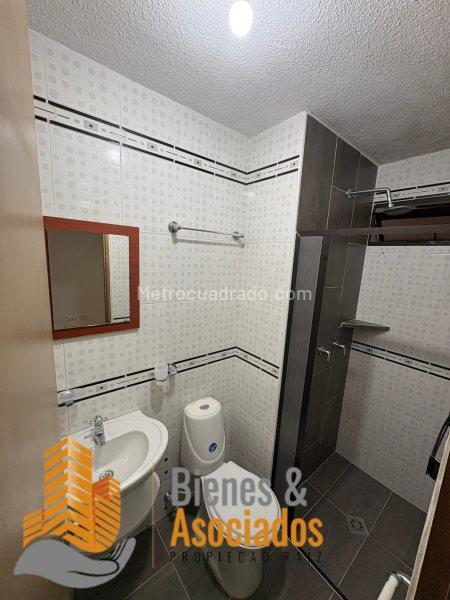 Charming 1BR Apartment in La America - 8