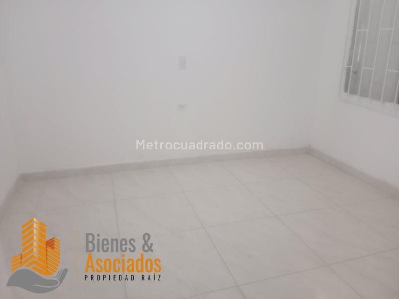 Apartamento de 3 Alcobas en Guayabal, en Primer Piso - 7