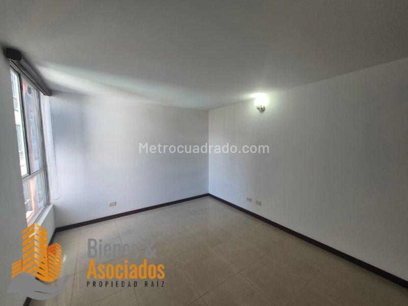 Modern 3BR Apartment in El Poblado - 5