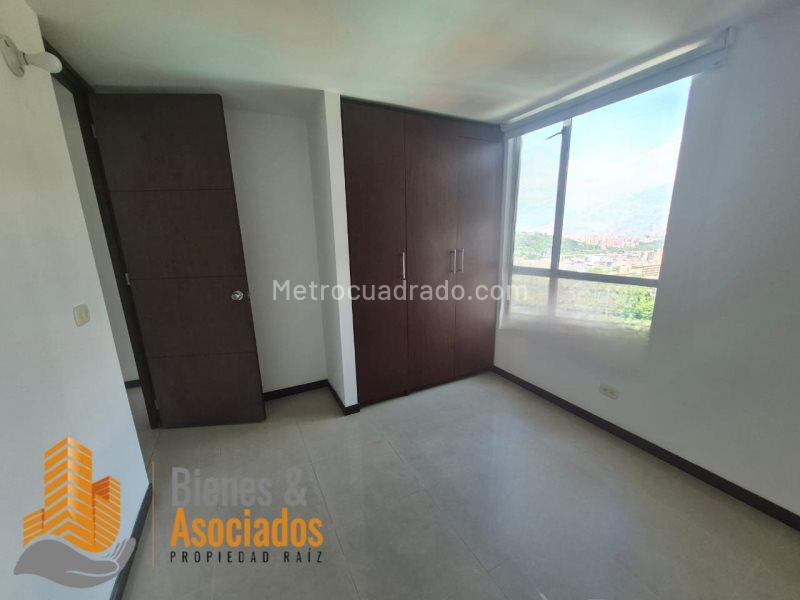 Modern 3BR Apartment in El Poblado - 6