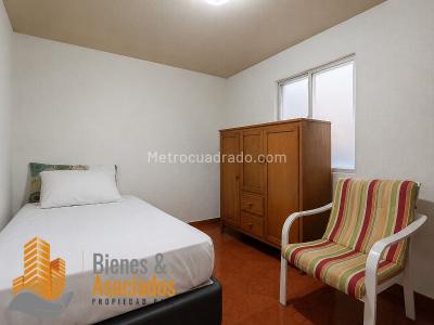 Apartamento en venta en Castilla, Medellín · foto 3 de 9