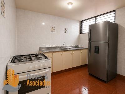 Apartamento en venta en Castilla, Medellín · foto 5 de 9