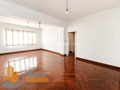 Apartamento en venta en Centro, Medellín · foto 2 de 5
