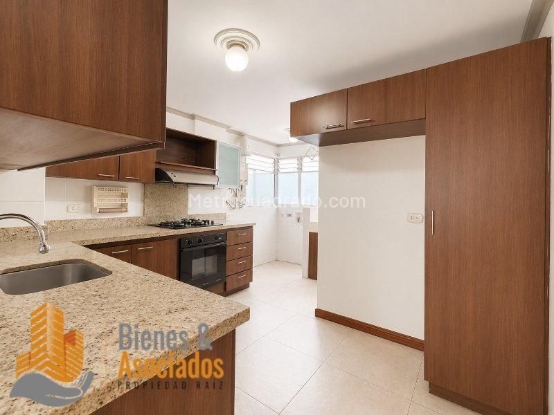 3BR Apartment in Conquistadores (135 m²) - 2