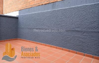 Apartamento de 2 alcobas en arriendo en 1er Parque De Laureles, Medellín, 100 m² · foto 14 de 14