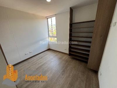 Apartamento en arriendo en Belen, Medellín · foto 11 de 20