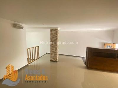 Casa de 2 alcobas en venta en Los Colores, Medellín, 115 m² · foto 2 de 7