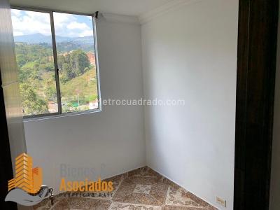 Apartamento en venta en San Javier, Medellín · foto 5 de 16