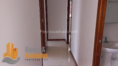 Apartamento en venta en Rodeo Alto, Medellín · foto 4 de 17