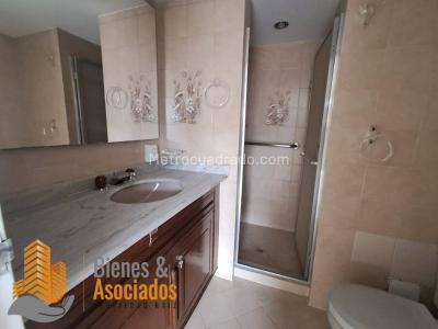 Apartamento en venta en Conquistadores, Medellín · foto 13 de 14